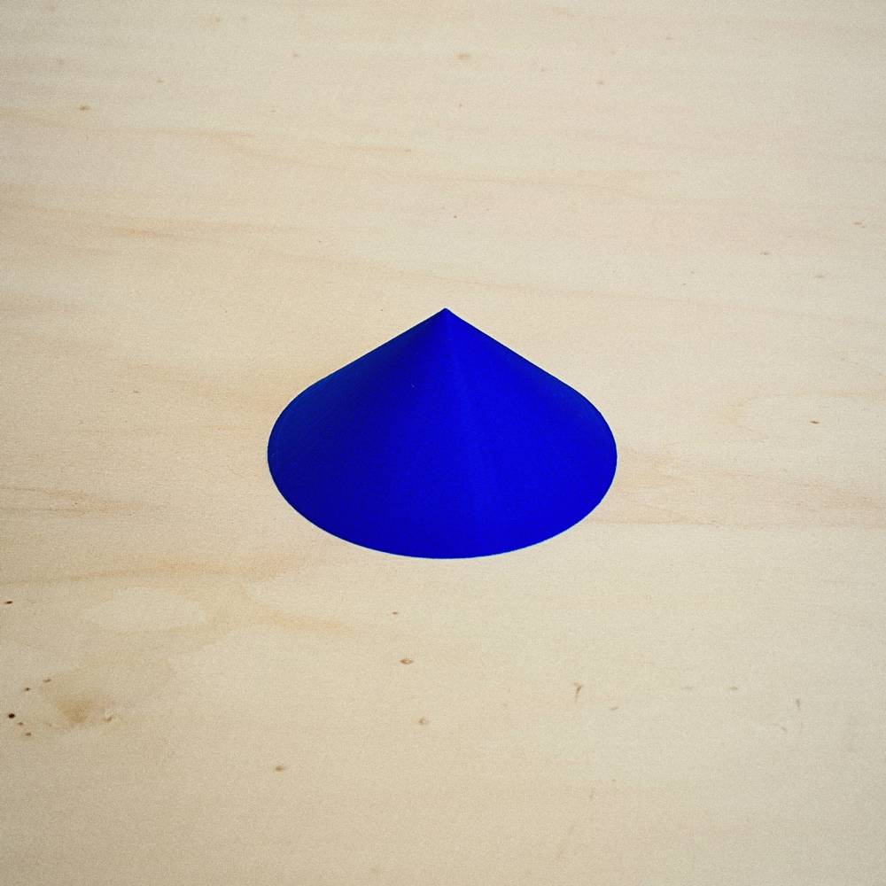 Cone Baixo 3D em PLA – Azul Índigo