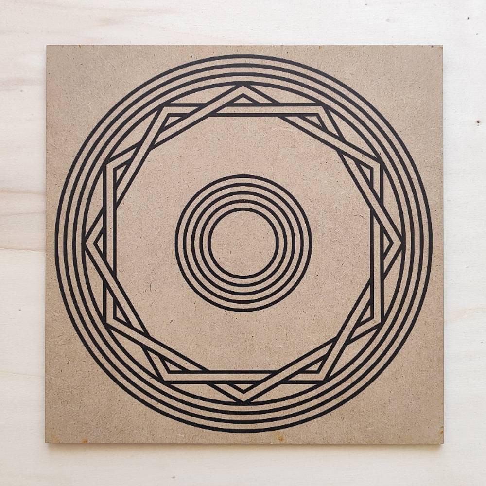 025. Energizador | Gráfico Radiestésico em MDF Cru