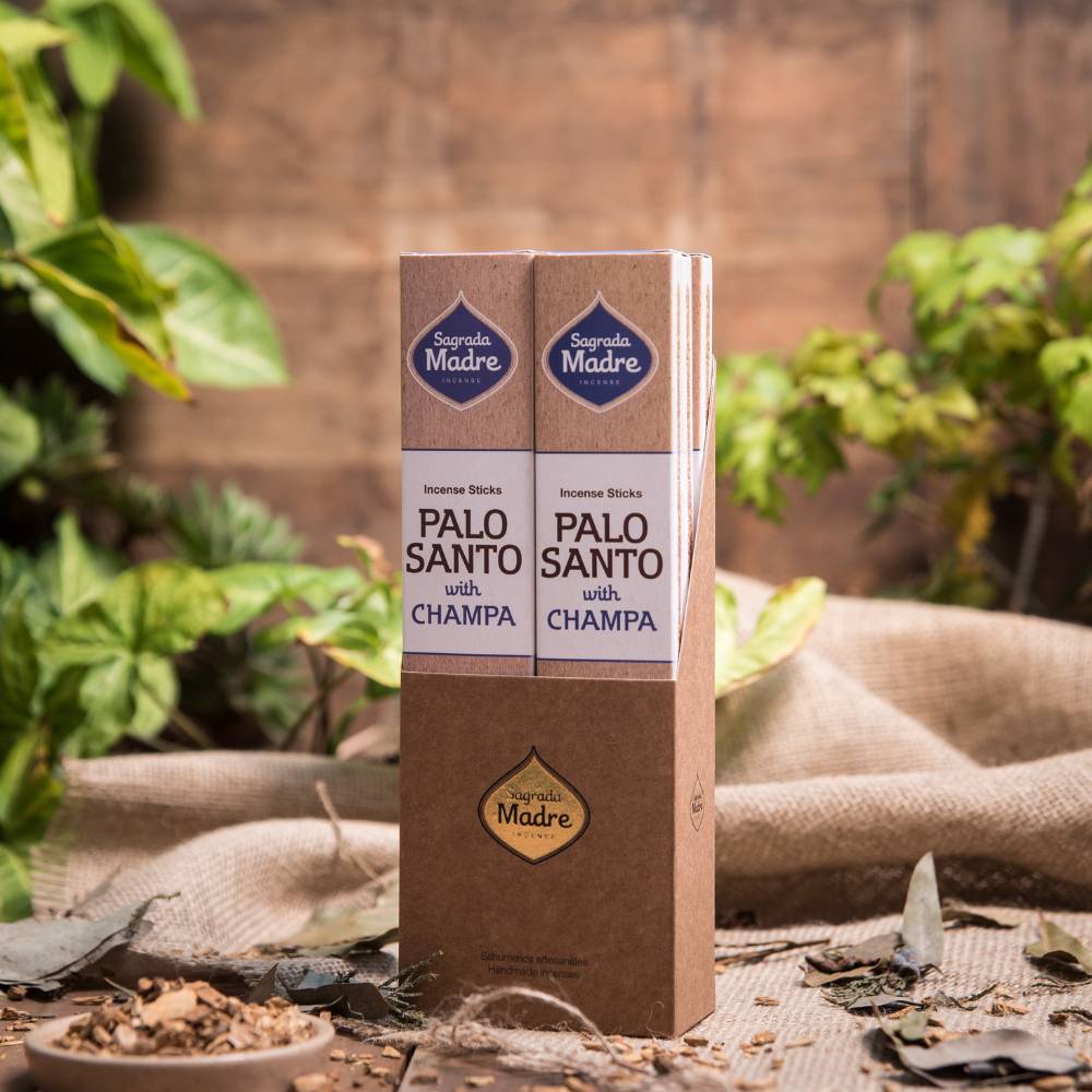 Incenso Natural de Pau Santo com Champa – Sagrada Madre