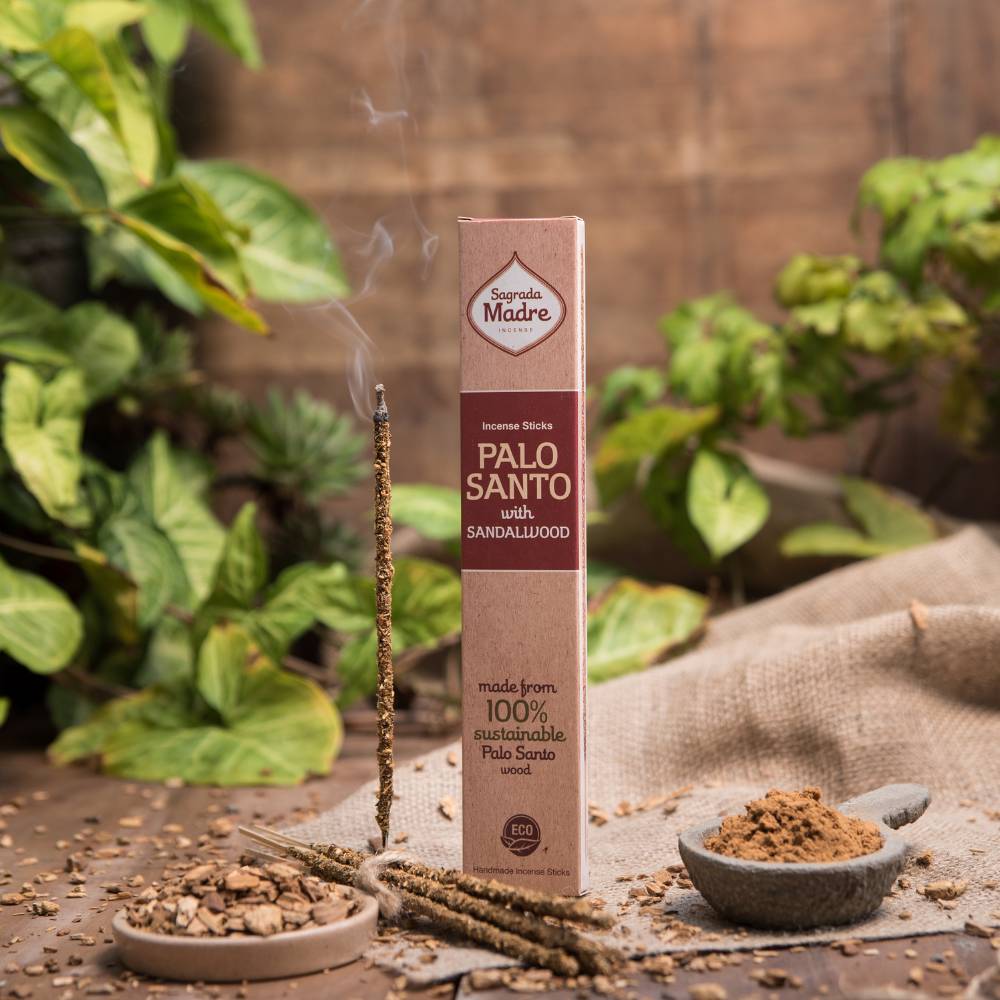 Incenso Natural de Pau Santo e Sândalo – Sagrada Madre