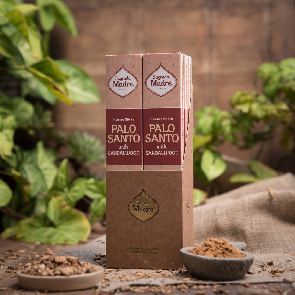 Incenso Natural de Pau Santo e Sândalo – Sagrada Madre
