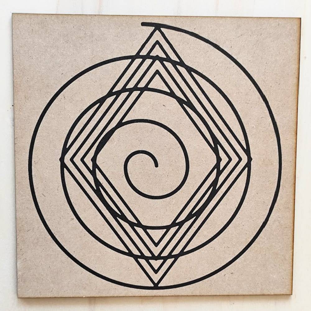 Gráfico Radiestésico Espiral Cósmica II em MDF Cru – Produção própria TILGUTI.