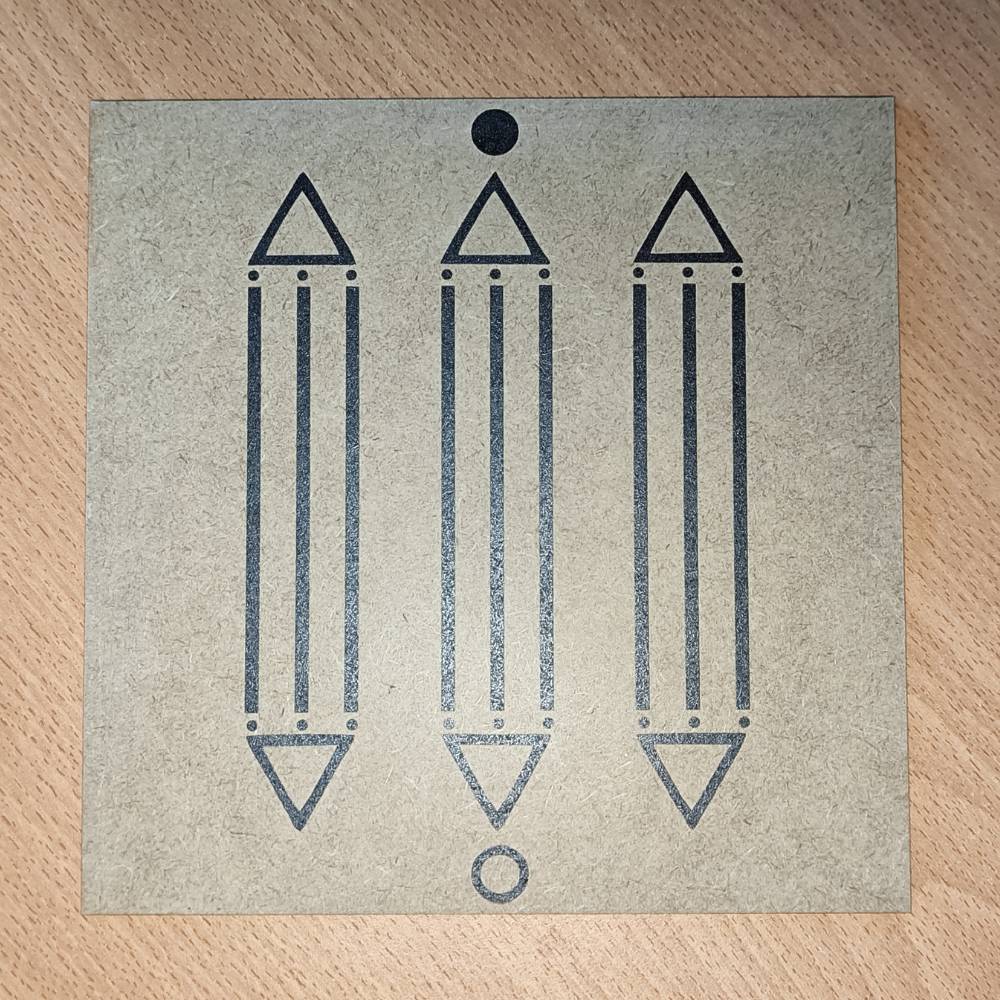 018. Luxor | Gráfico Radiestésico em MDF Cru
