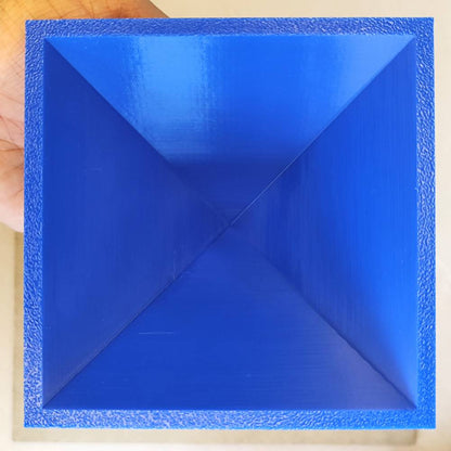 Pirámide 3D - Índigo