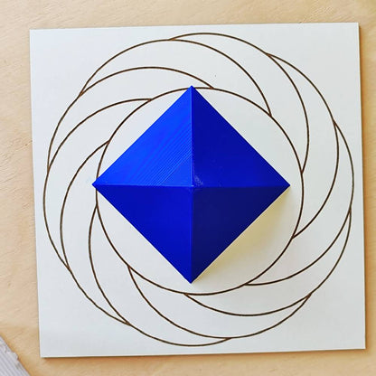 Pirámide 3D - Índigo