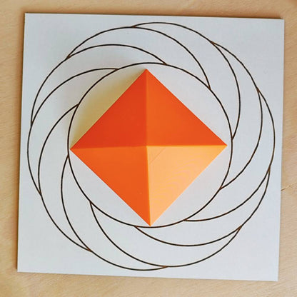Pirámide 3D - Naranja