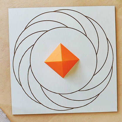 Pirámide 3D - Naranja