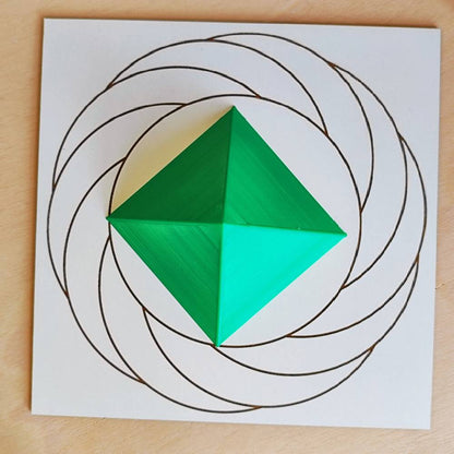 Pirámide 3D - Verde