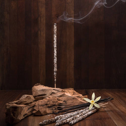 Incenso Natural de Pau Santo com Baunilha  – Sagrada Madre
