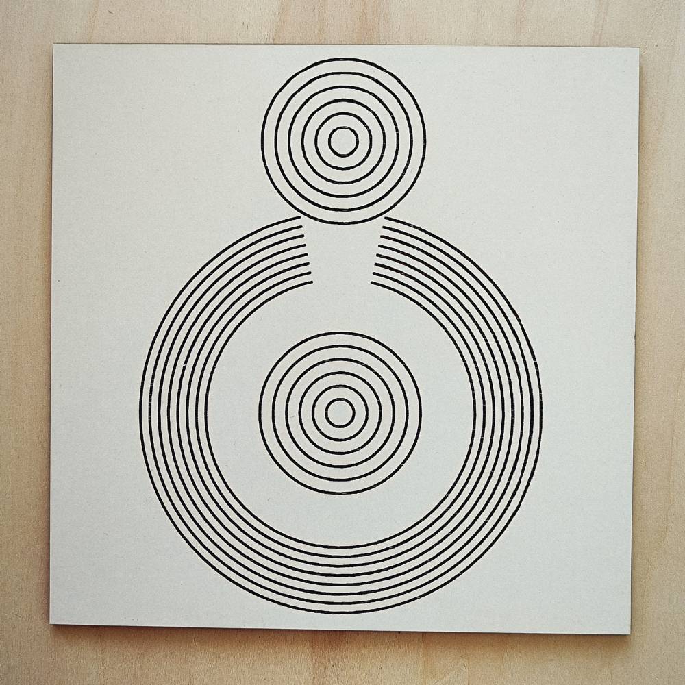 Gráfico Radiestésico SOS Saúde em MDF Lacado branco – disponível em 15x15, 17x17, 21x21 e 23x23 cm – Produção própria TILGUTI.