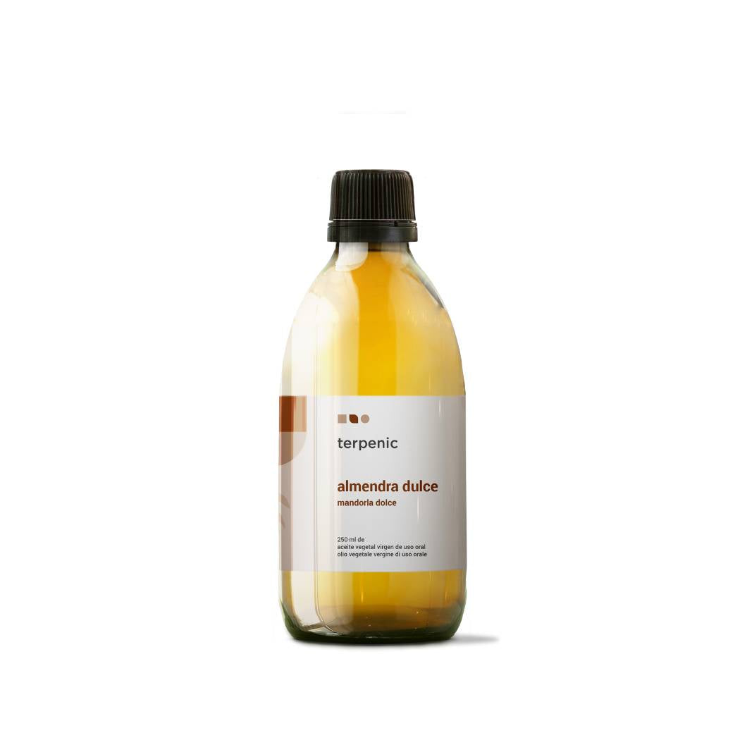Uso del aceite vegetal de almendras dulces vírgenes: cosmético y oral